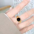 Minimalistischer 18K vergoldeter Edelstahl-Siegelring mit schwarzem Emaille-Kreis - US 7 / Gold