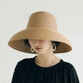 Elegant khaki wide-brim straw hat for women, vintage Hepburn style for sun protection - Adjustable / Camel
