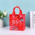 Sacchetto regalo per la Festa della Mamma in tessuto rosso con stampa floreale - Stile 3 (Floreale Rosso) / 22*23*11cm
