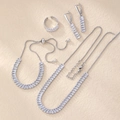 Parure bijoux argentée avec zircones carrés incluant collier, bracelet, boucles d'oreilles et bague - Couleur Argent Zirconia Clair (ZT0004-12)
