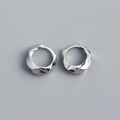Minimalist S925 sterling silver hoop earrings with twisted wave design in glossy silver - 925 Silver / White Gold (Pair)
