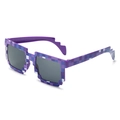 Retro 8-Bit Pixel-Sonnenbrille in lila und blauem Mosaikmuster für Partys und Fotoshootings - Lila Karierter Rahmen