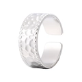 Anillo abierto ajustable de acero inoxidable plateado con textura de martillo creativa - Abierto Ajustable / Color Acero