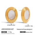 Gold-plated stainless steel oval earrings with white mother-of-pearl inlay detail - Gold/White Shell