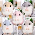 Eine Kollektion von fünf farbenfrohen und niedlichen Hamster-Plüsch-Schlüsselanhängern - Karabinerverschluss / Sortierte Farben