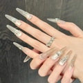 Uñas postizas stiletto ojo de gato nude con cristales de mariposa 3D y perlas - XS / 3065-Stiletto Largo