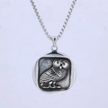 Pendaglio gufo in rilievo argento con catena a scatola quadrata in stile vintage - Stile Distintivo Gufo Retro (D0606)