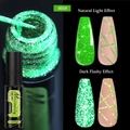 Macro detail of 005 light green reflective liner gel with dual light effect swatches - Fluorescent Diamond Line Gel 05 (Light Green)