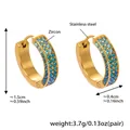 Orecchini a cerchio placcati oro 18k con triplo gradiente di zirconi blu lucidi - Zirconia Blu Scuro (Grande)