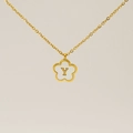 18K gold plated necklace with clover shell pendant and golden letter Y detail - Letter Y