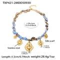 Dettaglio della collana cuore in acciaio inossidabile con foulard di seta blu e misure - Collana (TXP421-2) / 39+5cm