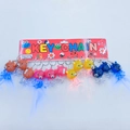 Set van 12 kleurrijke LED mini beer sleutelhangers met lichtjes op een rode kaart - Cartoon Beer