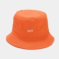 Dettaglio del cappello bucket arancione con ricamo OFF bianco e trama in twill di cotone - M（56-58cm） / Arancione