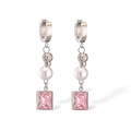 Dettaglio di orecchini in acciaio al titanio argento con zircone rosa e perle - Argento/Zircone Rosa