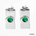 Zilveren roestvrijstalen rechthoekige oorbellen met een centrale groene zirkoon - Zilver - Groene Edelsteen (PDE845)