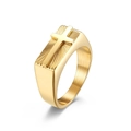 Goldener Siegelring aus Edelstahl mit hervorgehobenem Kreuz und Sonnenstrahl-Struktur - Gold / Größe 7