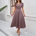 Elegante vestido midi morado con cuello en V, mangas abullonadas y cintura alta plisada - S / Malva