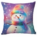 Vue détaillée de la taie d'oreiller bonhomme de neige avec chapeau arc-en-ciel et ciel étoilé - 45x45cm (Sans Insert) / Bonhomme de Neige Arc-en-ciel (CDR351-8)