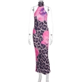 Détail de la robe moulante sexy à imprimé léopard avec motifs floraux violets - S / Imprimé Léopard