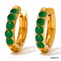 Golden huggie earrings set with five round-cut emerald green zircons on a polished finish - Gold Green Zirconia (KDE476)