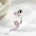 Silberne C-förmige Ohrringe mit rosa Stern und quadratischen Zirkonia Steinen - Rosa (Einzelstück)