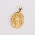 Detailopname van de gouden ovale hanger met Jezus-portret en doornrandtextuur - Zonder Ketting / Goud