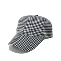 Dettaglio del motivo pied de poule e struttura a sei pannelli sul cappello da baseball - Pied de Poule Bianco e Nero (A)