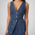 Women's chic dark blue denim vest with V-neckline and button-down slim fit design - S / Tops / Blue