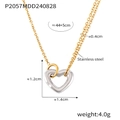 Detalle de collar de doble capa en acero inoxidable con colgante de corazón hueco y un anillo - Solo Collar de Corazón 029 / Dorado