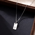 Collar minimalista de plata S925 con colgante rectangular letra F acabado pulido - Letra F / Plateado