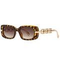 Lunettes de soleil carrées écailles avec branches chaîne dorée et verres dégradés - Imprimé léopard