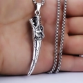 Collar con colgante de diente de lobo de acero inoxidable vintage para hombre, plata - Colmillo de Dragón / Cadena de acero