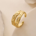 Minimalistischer doppelschichtiger offener geometrischer Ring mit 18K Gold Hammerschlag - Gehämmert / Lava-Textur