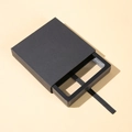 Scatola per gioielli con pellicola PE sospesa nera e manico in nastro elegante - Set nero (interno abbinato)