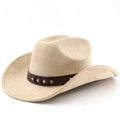 Dettaglio cappello cowboy in camoscio beige con cinturino in pelle e borchie oro - M (56-58cm) / Cammello
