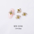 Encantadores dijes de abeja 3D para uñas con esmalte amarillo y pedrería para manicura - Estilo Abeja Esmalte Negro Base Dorada (8356)