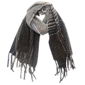 Detalle de bufanda suave de invierno con tejido mixto gris marrón y borlas de flecos - 185x65+10cm / Gris & Negro