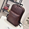 Dunkelbrauner Rucksack aus mattem PU-Leder mit Doppel-Reißverschluss für Freizeit und Schule - Braun (9803)