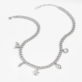 Collana in acciaio inossidabile argento con ciondoli a stella marina e conchiglia su bianco - Collana Argentata (PD1331)