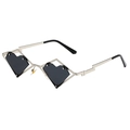 Gafas de sol geométricas plateadas con lentes de corazón negras y patillas huecas - Montura Plateada Lente Gris