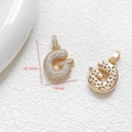 Macro detail of gold-plated letter G pendant with cubic zirconia and size dimensions - Letter G