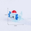 Statuetta axolotl blu luminoso con cappello di Natale, mini ornamento resina 1,8 cm - Blu