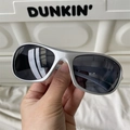 Sporty silver metallic frame cycling sunglasses with sleek dark polarized lenses - Subculture Silver