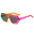 Klassische Retro-Oversized-Sonnenbrille mit grün-orangem Farbverlauf-Rahmen - Grün Violetter Rahmen Schwarzgraue Gläser