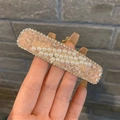 Elegante pinza rectangular para el cabello con cristales rosa champán y perlas blancas - Estilo 17 [Perla Rosa]