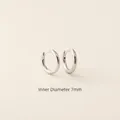 Minimalistische S925 Sterling Silber Creolen mit 7mm Innendurchmesser in Silberoptik - 925er Silber / 7mm Weißgold