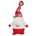 Kerstkabouter knuffel met rood-wit geruite gebreide muts en feestelijke hulst details - Zittende Houding / Gezichtsloze kabouter jongen met baard