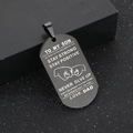 Détail du pendentif militaire en acier noir avec message gravé du père pour son fils - Pendentif Uniquement / Noir (KP100214-Z)