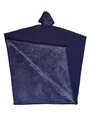Dettaglio del poncho blu scuro con cappuccio e fodera in pile di flanella spessa e tessuto - Taglia unica / Viola