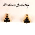 Puces d'oreilles dorées avec perle noire et monture triangle sur carte bijoux - Doré